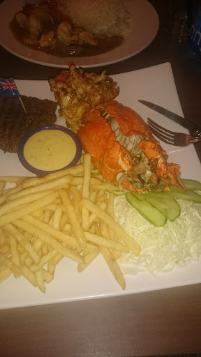 Bungalow Restaurant (Victoria Island), 1296 Akin Adesola St, Victoria Island, Lagos, Nigeria, Chicken Wings Restaurant, state Lagos