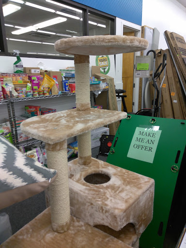 Home Goods Store «Yard Sale USA», reviews and photos, 562 Nissan Dr, Smyrna, TN 37167, USA