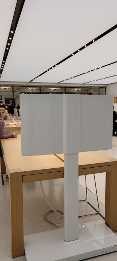 Computer Store «Apple Orland Square Mall», reviews and photos, 428 Orland Square Dr, Orland Park, IL 60462, USA