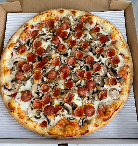 Ferronis Pizza image