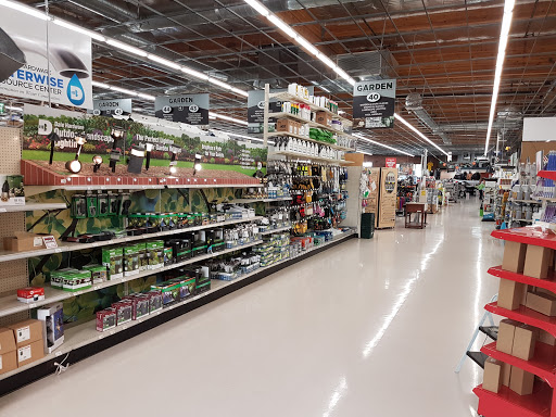 Hardware Store «Dale Hardware Inc», reviews and photos, 3700 Thornton Ave, Fremont, CA 94536, USA