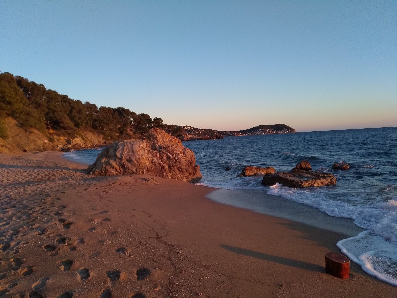 Photo de Plage du Monaco et le règlement