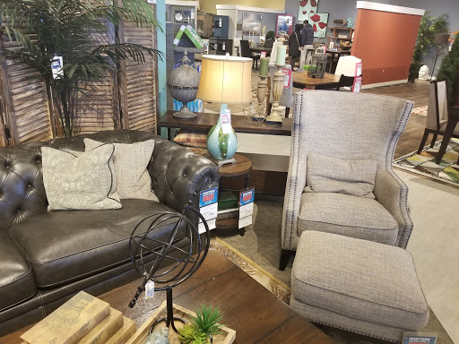 Furniture Store «Art Van Furniture - Woodridge», reviews and photos, 900 E Boughton Rd, Woodridge, IL 60517, USA
