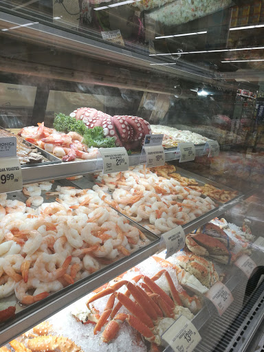 Shopping Mall «Villa Marina Marketplace Mall», reviews and photos, 13450 Maxella Ave # 240, Marina Del Rey, CA 90292, USA