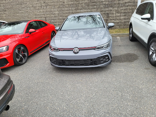 Volkswagen Dealer «Colonial Volkswagen», reviews and photos, 89 Turnpike Rd, Westborough, MA 01581, USA