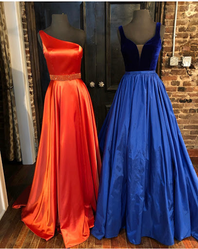 Bridal Shop «Cherry Tree Lane Bridal and Formal», reviews and photos, 305 N Court St, Florence, AL 35630, USA