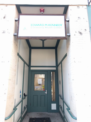 Dentist «Edward M. Kennedy Community Health Center», reviews and photos, 200 High St # B, Clinton, MA 01510, USA