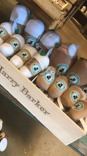 Pet Supply Store «Dog Dish», reviews and photos, 1778 Utica Square, Tulsa, OK 74114, USA