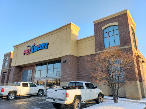 Pet Supply Store «PetSmart», reviews and photos, 5005 S 74th St, Greenfield, WI 53220, USA