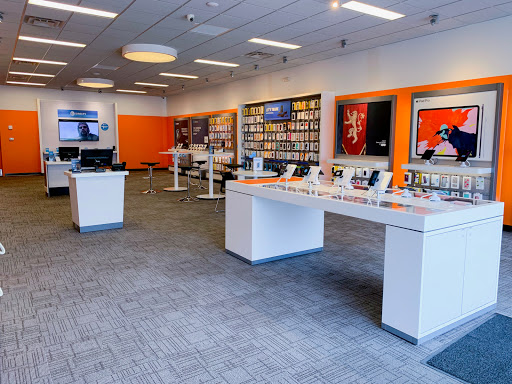 Cell Phone Store «AT&T Authorized Retailer», reviews and photos, 28870 S Wixom Rd, Wixom, MI 48393, USA