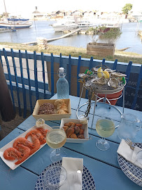 Plats et boissons du Bar-restaurant à huîtres Les Petites Folies à Gujan-Mestras - n°11