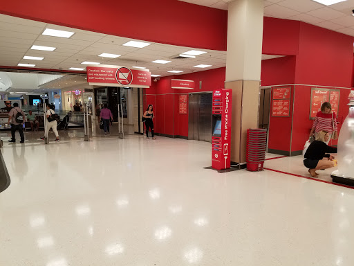 Department Store «Target», reviews and photos, 2195 Glendale Galleria, Glendale, CA 91210, USA