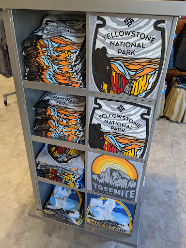 Sportswear Store «Columbia Sportswear Outlet at The Outlet Shoppes at Gettysburg», reviews and photos, 1863 Gettysburg Village Dr, Gettysburg, PA 17325, USA