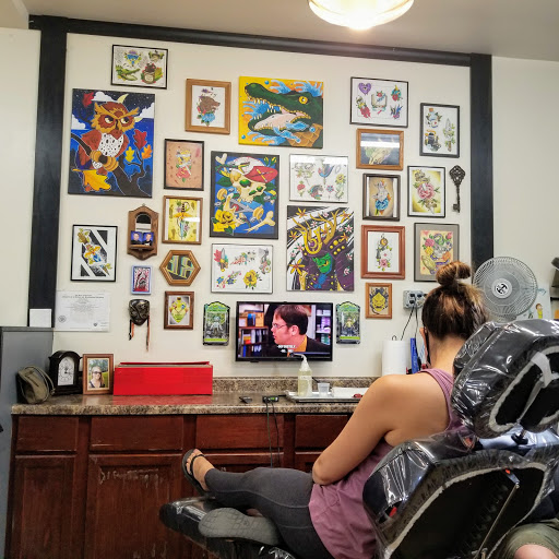 Tattoo Shop «Serenity Ink​», reviews and photos, 5029 W Howard Ave, Milwaukee, WI 53220, USA