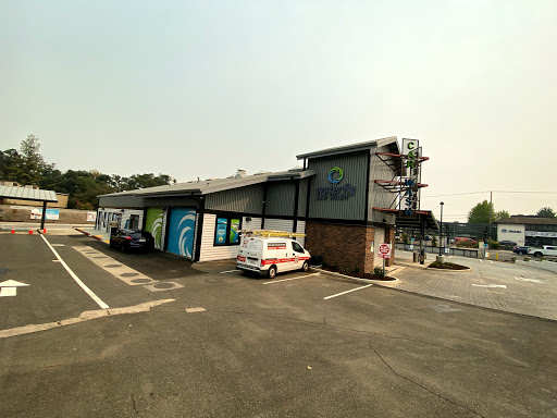 Waterfly Car Wash en Sacramento
