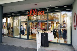 s.Oliver Store image