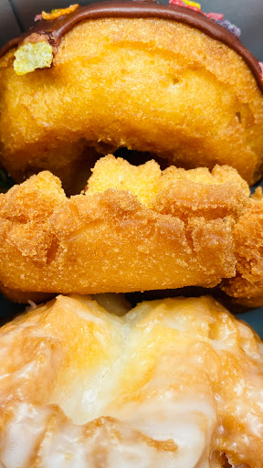 Donut Shop «Donut Star», reviews and photos, 1211 E Chapman Ave, Fullerton, CA 92831, USA