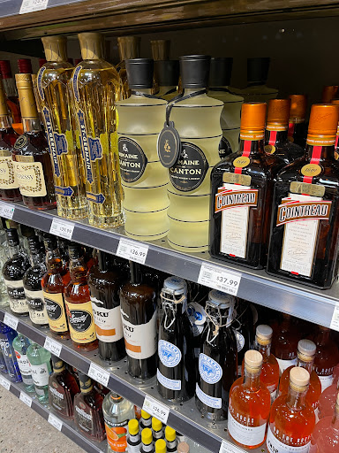 Grocery Store «Whole Foods Market», reviews and photos, 4100 University Ave, West Des Moines, IA 50266, USA