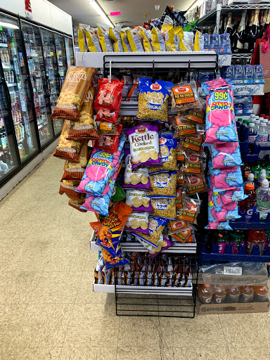 Party Store «Keg Party Shop», reviews and photos, 534 N Huron St, Ypsilanti, MI 48197, USA