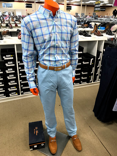Discount Store «D&K Suit City», reviews and photos, 3750 Venture Dr, Duluth, GA 30096, USA