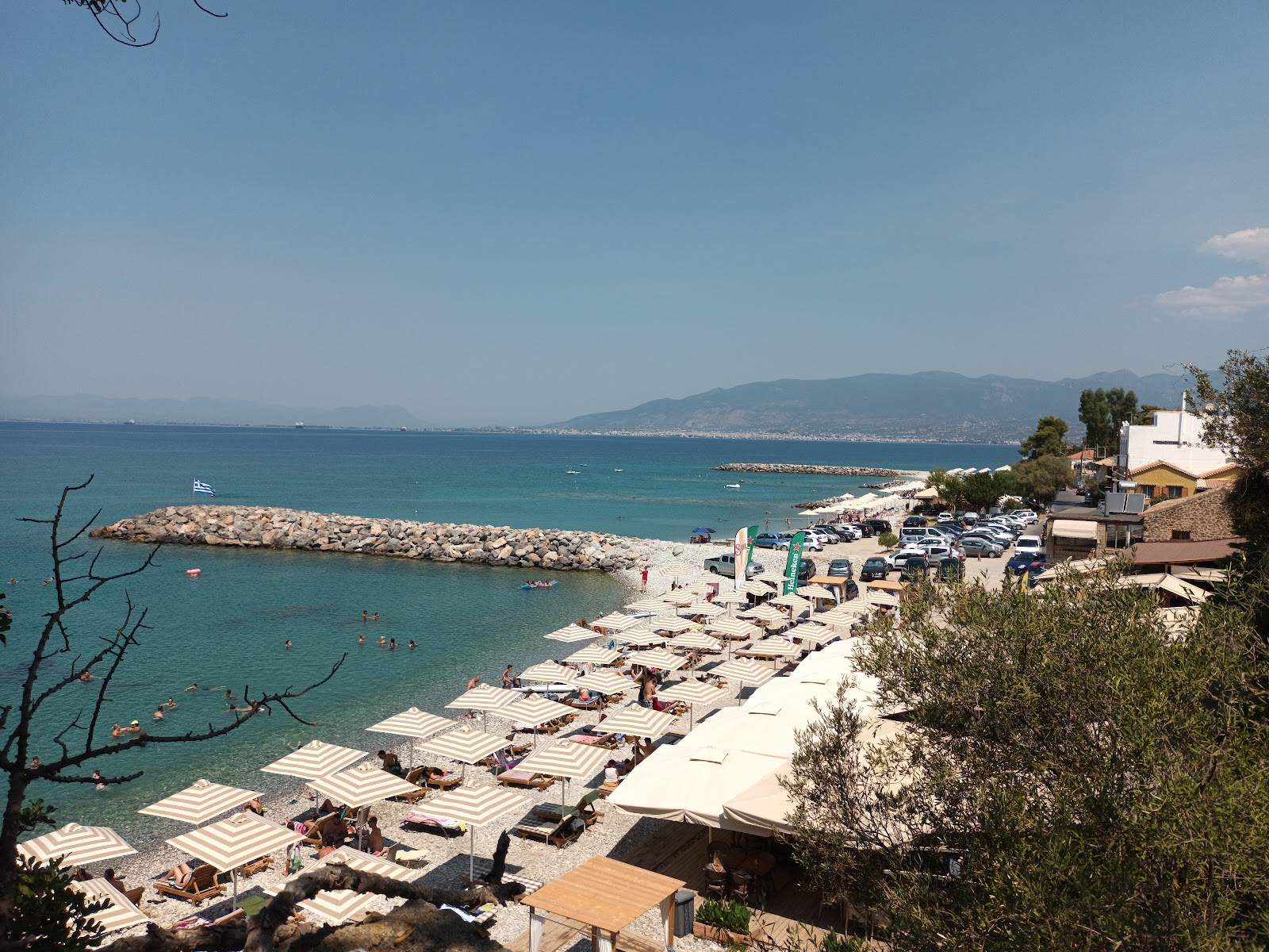 Photo of Paralia Mikri Μantinia II with turquoise pure water surface