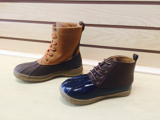 Shoe Store «Buckles Childrens Shoe Boutique», reviews and photos, 3145 Peachtree Rd NE #193, Atlanta, GA 30305, USA