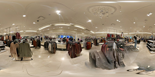 Clothing Store «Forever 21», reviews and photos, 1 Garden State Plaza Blvd, Paramus, NJ 07652, USA