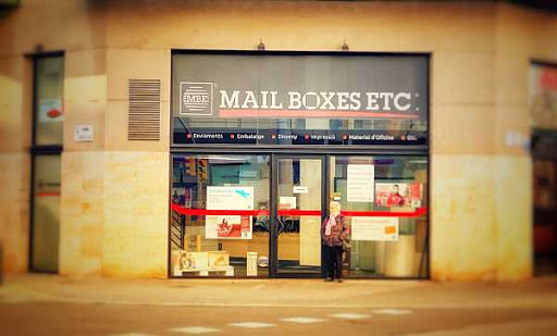 Mail Boxes Etc.           - Centro Mbe 0289