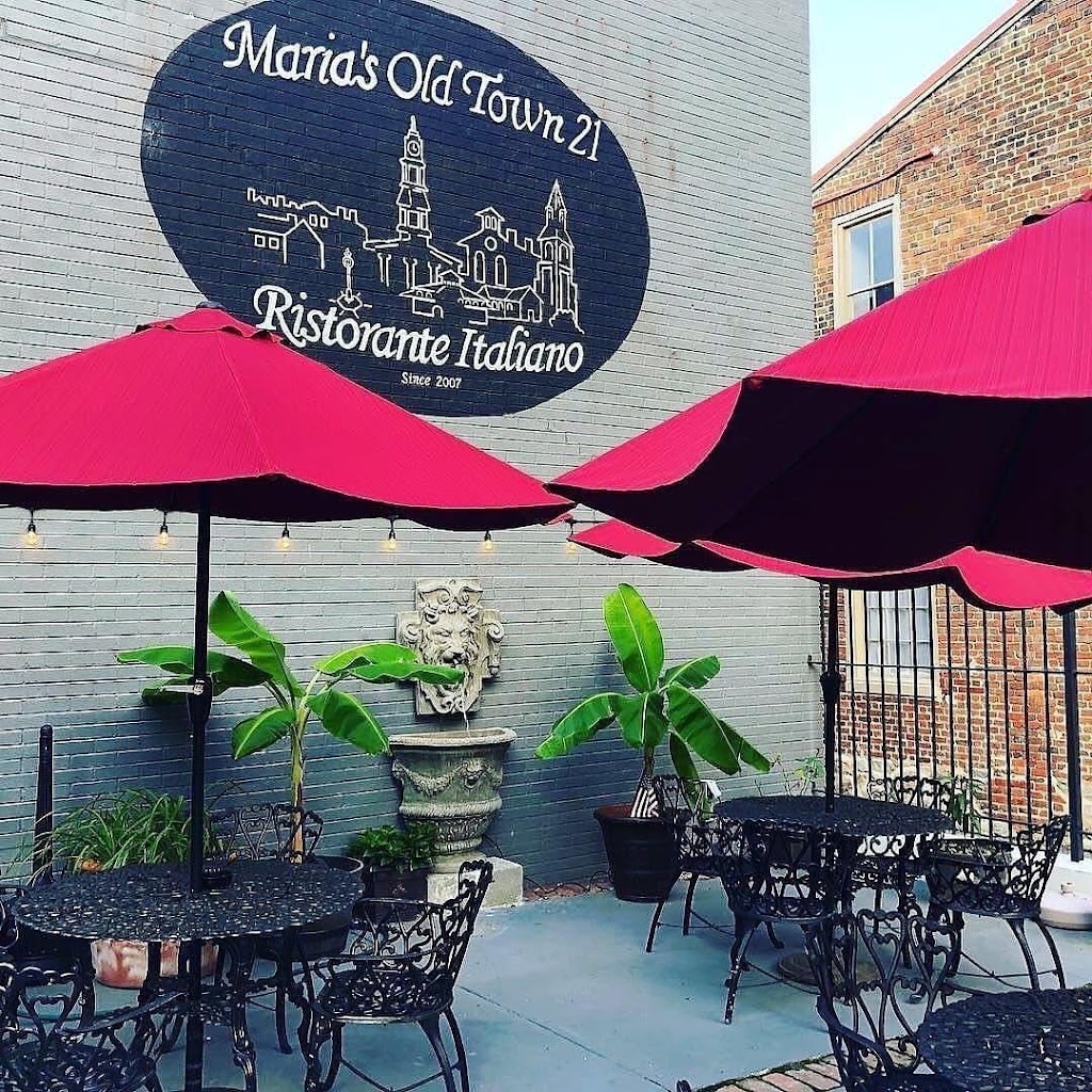 Maria's Old Town 21 23803