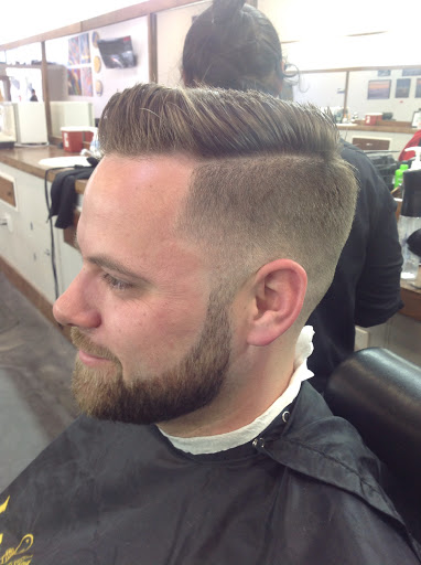 Barber Shop «San Francisco Barber Shop», reviews and photos, 3166 16th St, San Francisco, CA 94103, USA