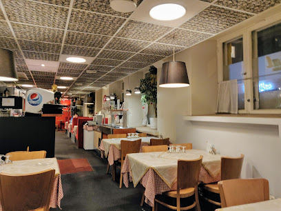 Restaurant Monal Indian Cuisine - Monal Indian cuisine, Annankatu 4, 00120 Helsinki, Finland