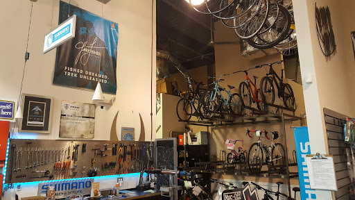 Bicycle Store «Trek Bicycle Store Greensboro», reviews and photos, 1209 Battleground Ave, Greensboro, NC 27408, USA