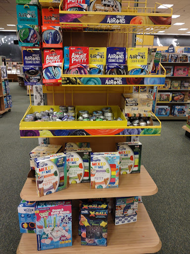 Book Store «Barnes & Noble», reviews and photos, 14790 Greyhound Plaza, Carmel, IN 46032, USA