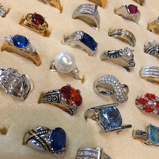 Boutique «Clash Gallery & Boutique», reviews and photos, 521 E 5th St, Dayton, OH 45402, USA