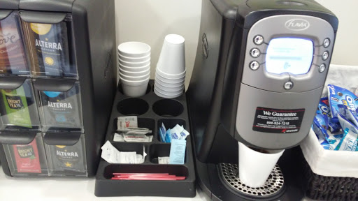 Kia Dealer «Rosen Kia Milwaukee», reviews and photos, 5505 S 27th St, Milwaukee, WI 53221, USA