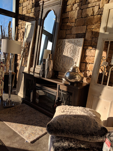 Furniture Store «Furniture Fair», reviews and photos, 7200 Dixie Hwy, Fairfield, OH 45014, USA