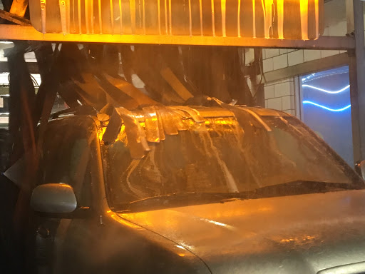 Car Wash «King Car Washes Inc», reviews and photos, 6255 Cass Ave, Westmont, IL 60559, USA