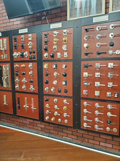 Door Supplier «Florida Lumber Co», reviews and photos, 2431 NW 20th St, Miami, FL 33142, USA