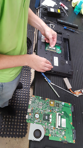CPR Cell Phone Repair Tustin image