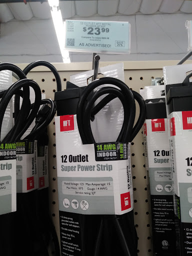 Hardware Store «Harbor Freight Tools», reviews and photos, 1019 N State College Blvd, Anaheim, CA 92806, USA