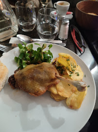 Confit de canard du Restaurant français Chez Claude à Paris - n°17