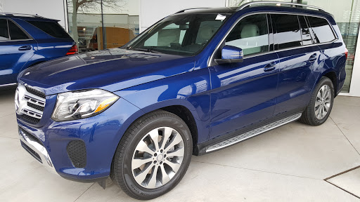 Car Dealer «Umansky Motor Cars», reviews and photos, 1400 W Silver Spring Dr #101, Milwaukee, WI 53209, USA