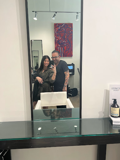 Cosmetics Store «SEPHORA», reviews and photos, 270 N Beverly Dr, Beverly Hills, CA 90210, USA