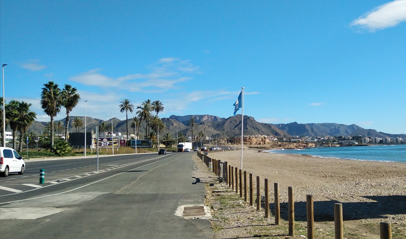 Fotografija Playa del Alamillo z dolg zaliv