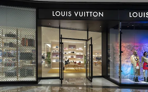 Louis Vuitton Brookfield Place image