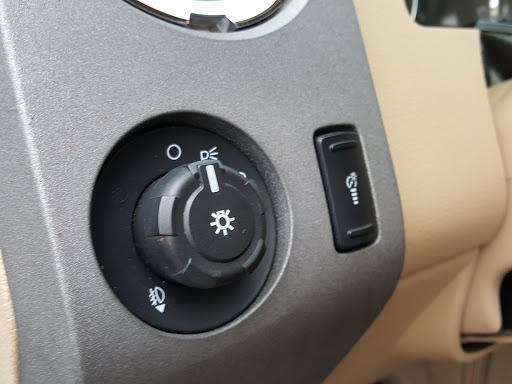 Used Car Dealer «Truck Kings», reviews and photos, 444 S Federal Blvd, Denver, CO 80219, USA