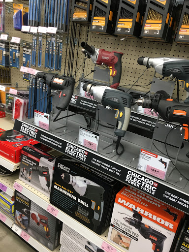 Hardware Store «Harbor Freight Tools», reviews and photos, 7089 S Orange Blossom Trail, Orlando, FL 32809, USA