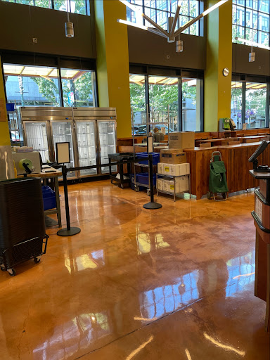 Grocery Store «Whole Foods Market», reviews and photos, 1210 NW Couch St, Portland, OR 97209, USA