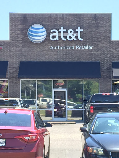 Cell Phone Store «AT&T Authorized Retailer», reviews and photos, 8950 Weaver Ave NE #109, Leeds, AL 35094, USA