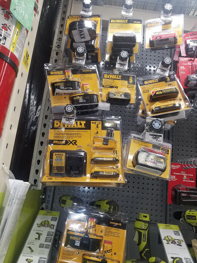 Home Improvement Store «The Home Depot», reviews and photos, 251 Springhill Rd, Carpentersville, IL 60110, USA